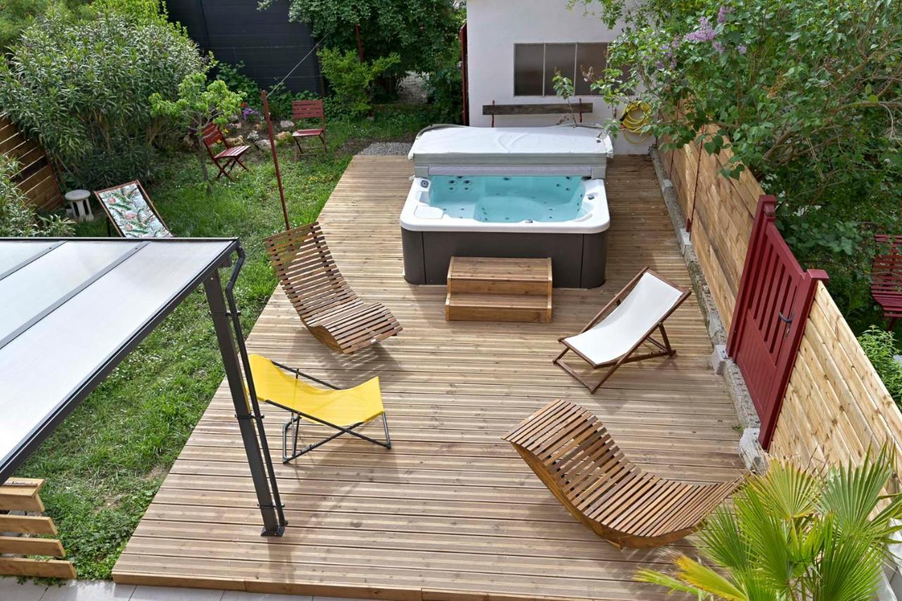 Chez Odette - Spa, Plancha, Parking อัลบี ภายนอก รูปภาพ